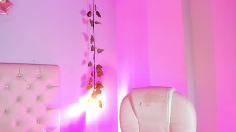 Snapshot of sammy_scott1 chatting on November 2025 06:46:01 AM Samantha online show from November 2025 06:46:01 AM