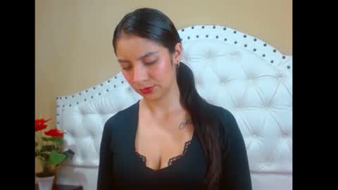 Sammy online show from February 2025 12:13:02 PM