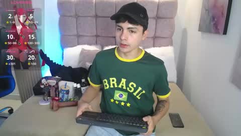 Snapshot of samu_foxxx chatting on May 2026 08:03:01 PM SAMU online show from May 2026 08:03:01 PM