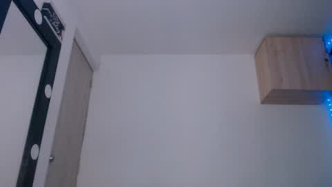   online show from December 2024 09:52:01 AM