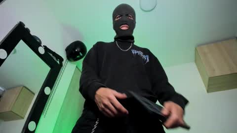   online show from September 2025 12:43:02 PM