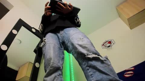   online show from February 2026 05:04:01 AM