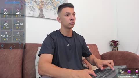 Snapshot of samuel_up chatting on January 2025 04:05:01 AM Samuel online show from January 2025 04:05:01 AM