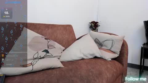 Snapshot of samuel_up chatting on February 2025 10:55:02 AM Samuel online show from February 2025 10:55:02 AM