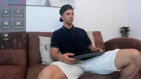 Snapshot of samuel_up chatting on February 2025 04:36:02 AM Samuel online show from February 2025 04:36:02 AM