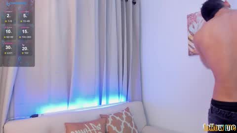 Snapshot of samuel_up chatting on November 2025 04:27:01 AM Samuel online show from November 2025 04:27:01 AM