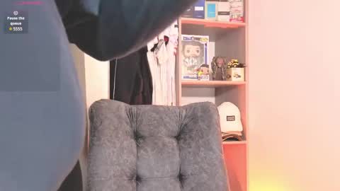 Samuel online show from April 2026 03:48:01 AM