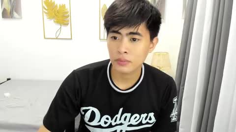 Sam online show from March 2025 05:22:02 PM