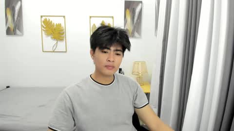 Sam online show from March 2025 04:19:01 AM