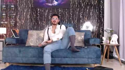 Snapshot of samuelcoopper chatting on November 2025 02:19:01 PM Samuel Coopper online show from November 2025 02:19:01 PM