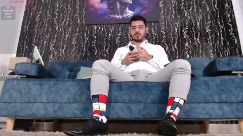 Snapshot of samuelcoopper chatting on November 2025 02:50:01 PM Samuel Coopper online show from November 2025 02:50:01 PM