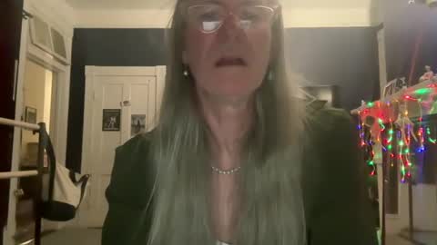 Samuel or Samantha online show from January 2025 11:10:02 PM