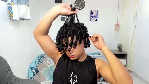 samxx_muscle online show from August 2026 12:48:02 PM