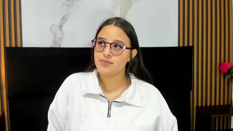 Sammy online show from September 2025 12:27:01 PM