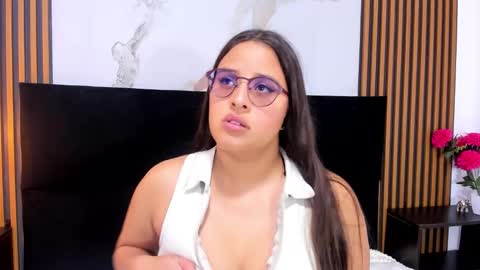 Sammy online show from October 2025 12:55:02 PM