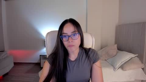 Samy online show from November 2025 09:48:01 PM