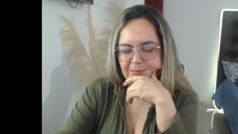 samy_vsn online show from October 2025 06:30:01 PM