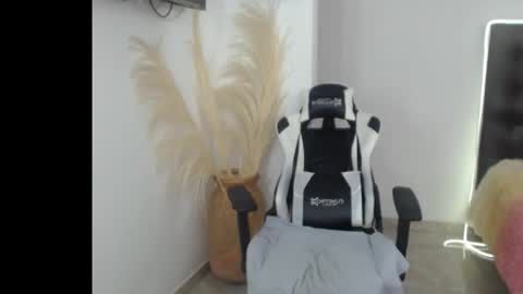 samy_vsn online show from October 2025 06:41:02 PM