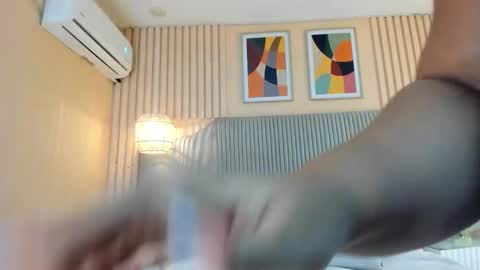 Samy  online show from November 2025 02:13:01 AM