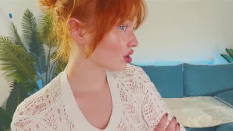 Sanda3   online show from October 2025 01:33:02 PM