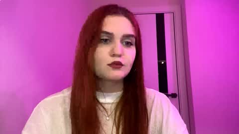 Ava online show from December 2025 03:32:02 PM