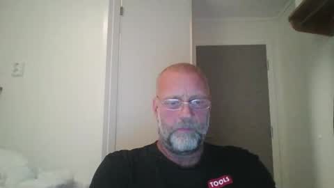 sandnesrune523 online show from September 2025 06:11:02 PM