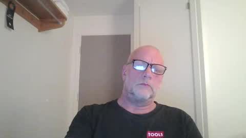 Snapshot of sandnesrune523 chatting on March 2026 05:30:01 PM sandnesrune523 online show from March 2026 05:30:01 PM