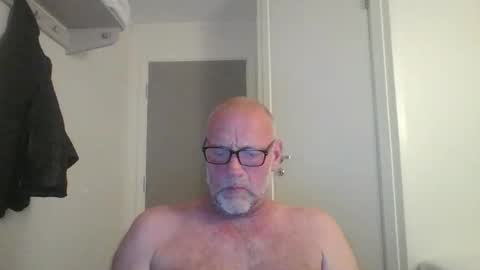 Snapshot of sandnesrune523 chatting on May 2026 03:41:02 PM sandnesrune523 online show from May 2026 03:41:02 PM