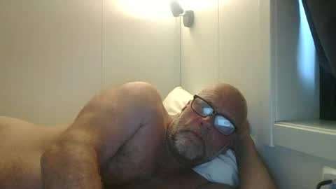 Snapshot of sandnesrune523 chatting on May 2026 06:39:01 PM sandnesrune523 online show from May 2026 06:39:01 PM