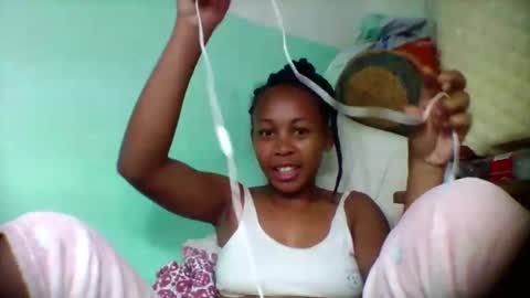 sandra1253099 online show from December 2025 07:43:01 PM