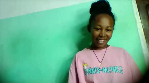 sandra1253099 online show from April 2026 07:45:01 AM