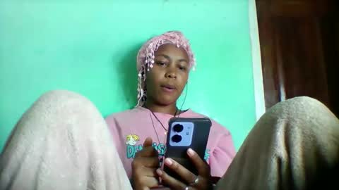 Snapshot of sandra1253099 chatting on May 2026 07:00:01 PM sandra1253099 online show from May 2026 07:00:01 PM