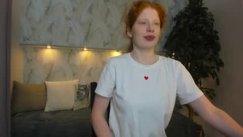 Sandra online show from November 2025 01:33:02 AM