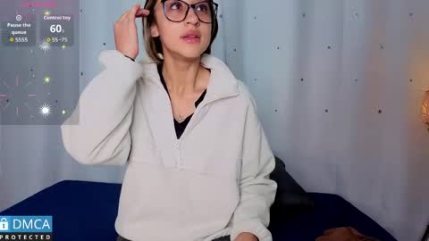 Snapshot of sandra_rey_ chatting on June 2026 11:01:01 AM Sandra Rey online show from June 2026 11:01:01 AM