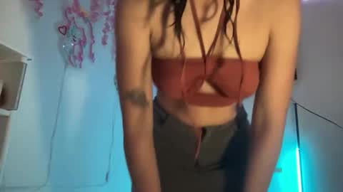 SANDRABREEZE online show from April 2026 04:15:01 AM