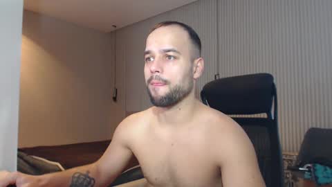 DeAlex online show from February 2025 09:21:02 AM