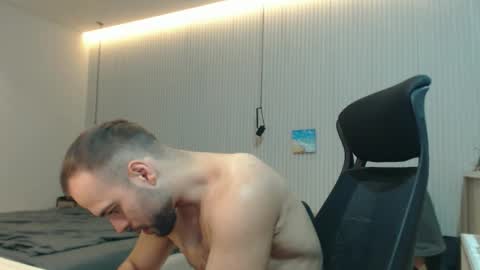 DeAlex online show from October 2025 10:24:02 AM