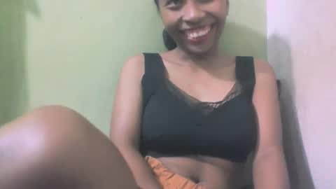 sandy735579 online show from March 2026 08:26:33 AM