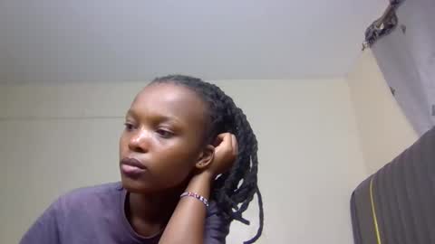 sandy online show from September 2025 12:32:01 AM