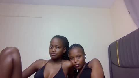 sandy online show from September 2025 12:49:02 PM