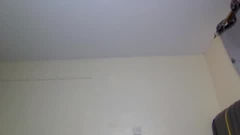 sandy online show from September 2025 12:12:01 AM