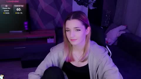 Snapshot of sandy_belle88 chatting on October 2025 07:35:02 PM sandy_belle88 online show from October 2025 07:35:02 PM