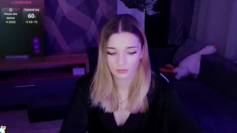 Snapshot of sandy_belle88 chatting on November 2025 08:09:01 PM sandy_belle88 online show from November 2025 08:09:01 PM