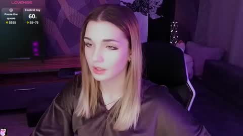 Snapshot of sandy_belle88 chatting on November 2025 07:17:01 PM sandy_belle88 online show from November 2025 07:17:01 PM