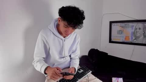 sandy_straw online show from March 2026 03:59:02 PM