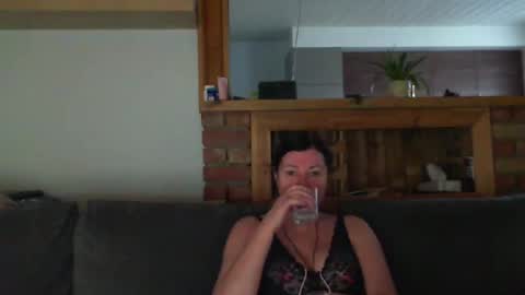 sanroom online show from February 2025 04:10:01 PM