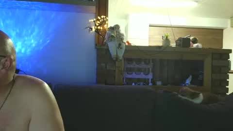 sanroom online show from December 2025 03:52:02 PM