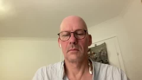 Snapshot of santaclausonice chatting on November 2025 10:04:02 PM santaclausonice online show from November 2025 10:04:02 PM