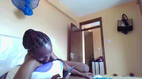 santalicious online show from April 2026 09:01:02 AM