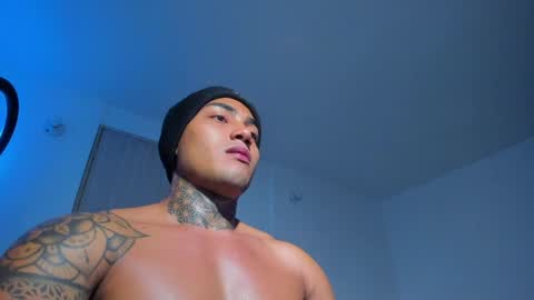 Santi Ferrer online show from May 2026 01:36:01 AM